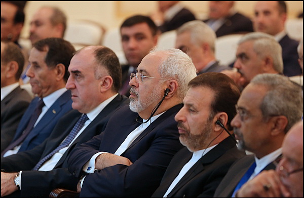 سفر دکتر واعظی به همراه هیات ریاست جمهوری به آذربایجان