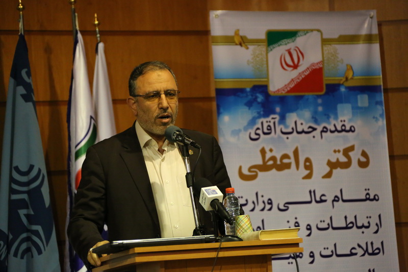 سفر دکتر واعظی به استان فارس