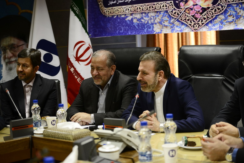 سفر دکتر واعظی به استان اصفهان