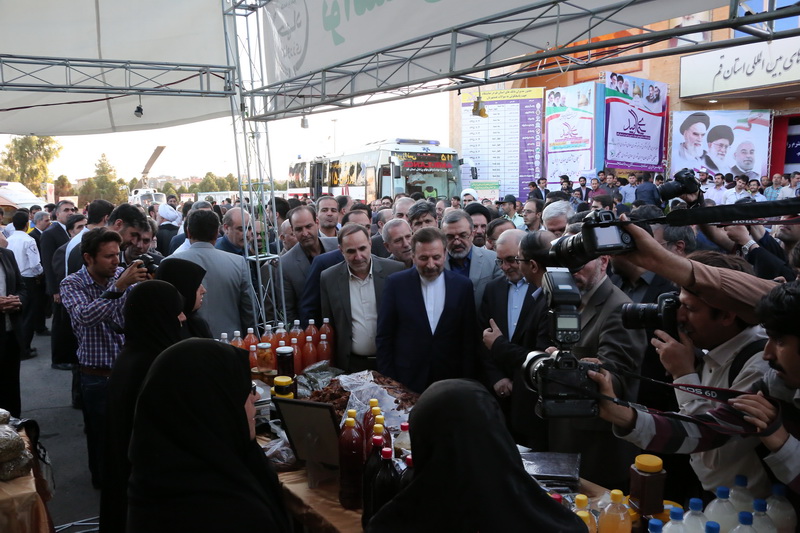 سفر دکتر واعظی به استان قم