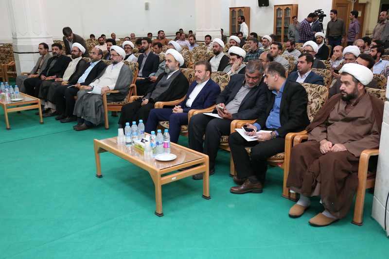 سفر دکتر واعظی به استان قم