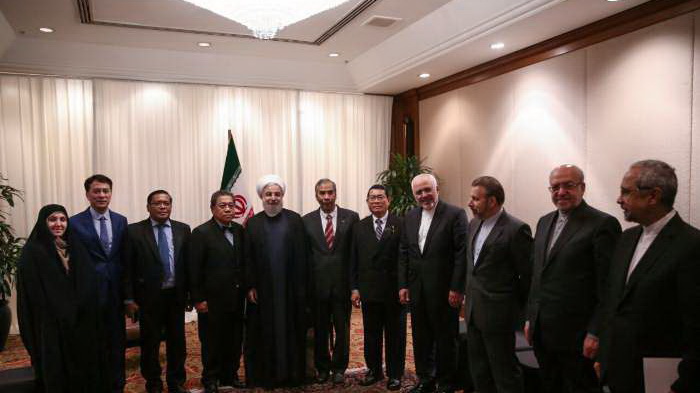 سفر دکتر واعظی به مالزی