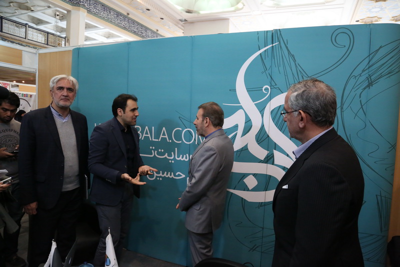 بازدید دکتر واعظی از دهمین نمایشگاه رسانه های دیجیتالی