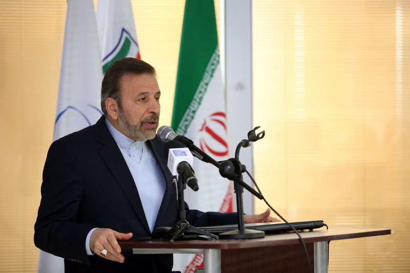 بازدید دکتر واعظی از سازمان فضایی ایران مرکز ماهدشت