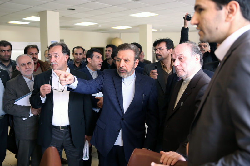 بازدید دکتر واعظی از سازمان فضایی ایران مرکز ماهدشت