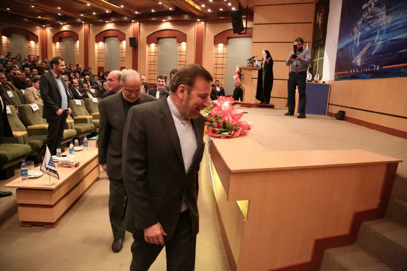 جشنواره تجلیل از پژوهشگران فضایی