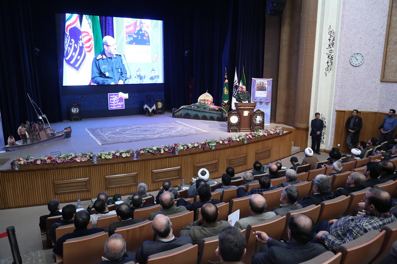 آیین رونمایی از تمبر یادبود سردار شهید حسین همدانی