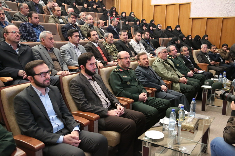 آیین رونمایی از تمبر یادبود سردار شهید حسین همدانی