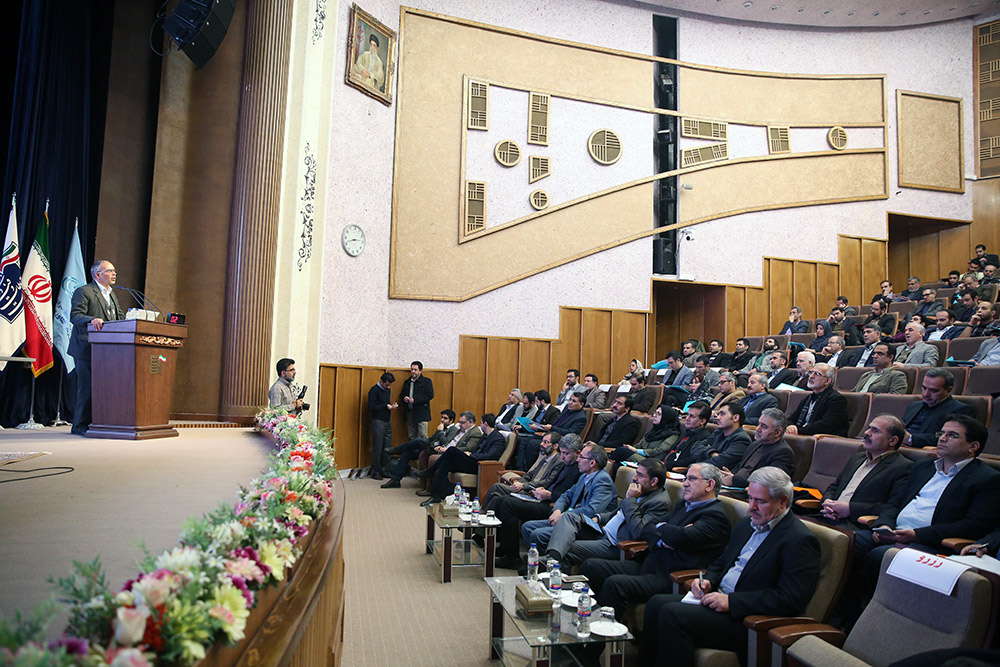 نشست توسعه دهندگان محتوا با حضور دکتر واعظی