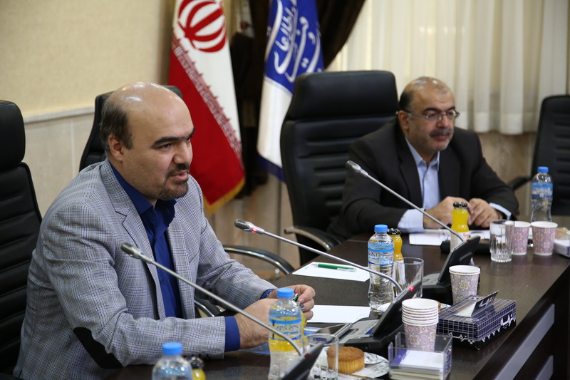 نشست دکتر فرنقی زاد با خبرنگاران حوزه ict