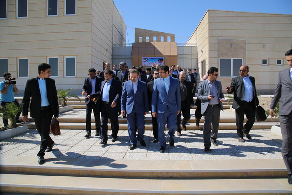 سفر دکتر واعظی به قشم