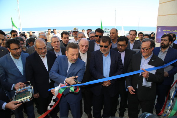 سفر دکتر واعظی به قشم