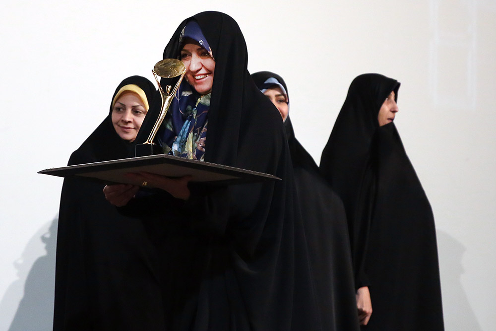 همایش زنان برتر