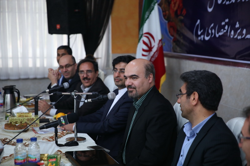 جلسه هم اندیشی با خبرنگاران