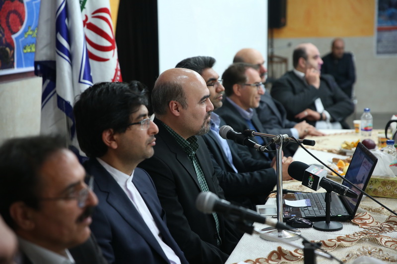 جلسه هم اندیشی با خبرنگاران