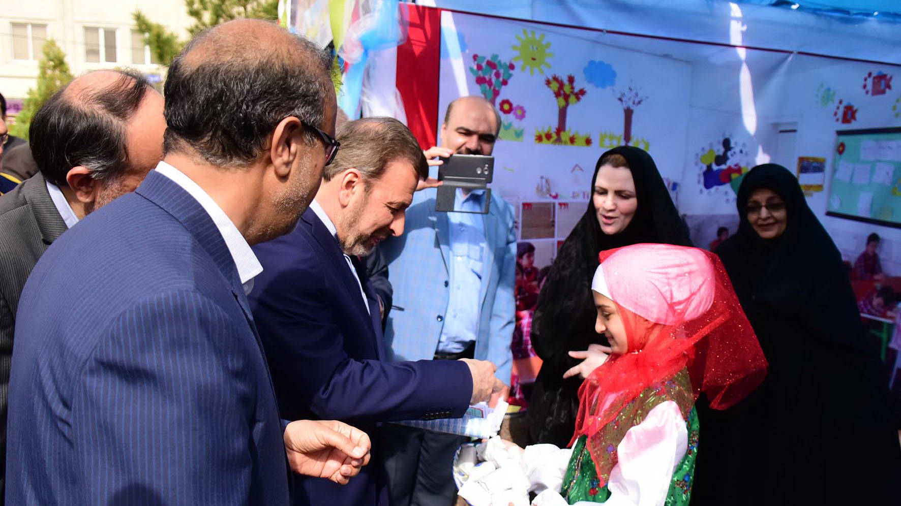 سفر دکتر واعظی به استان خراسان جنوبی