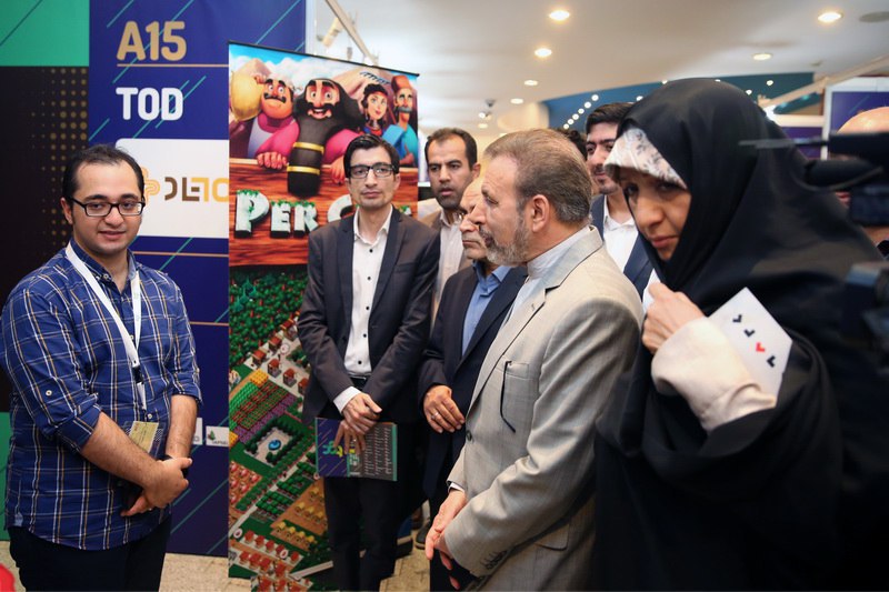 بازدید از نمایشگاه بین المللی بازی های رایانه ای16تیر96