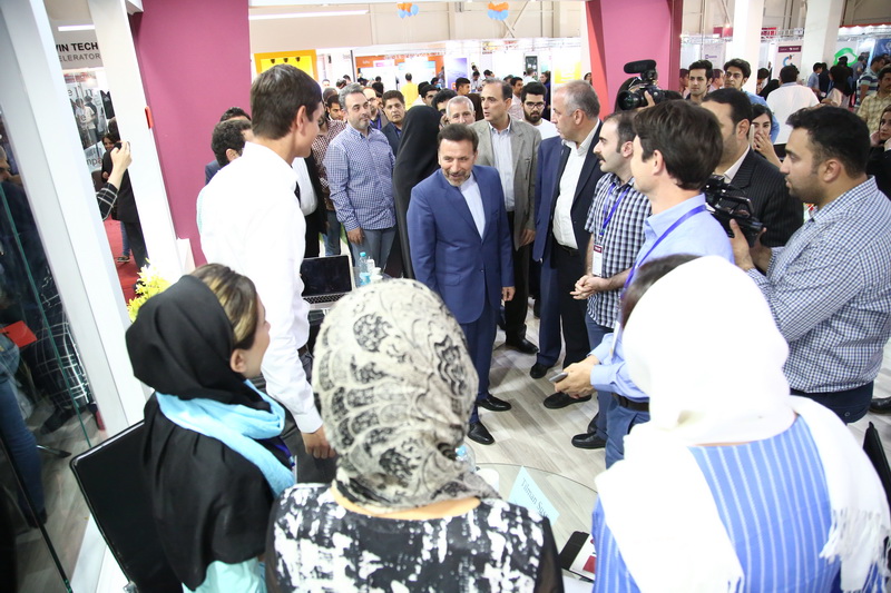 نمایشگاه الکامپ 31 تیر 96