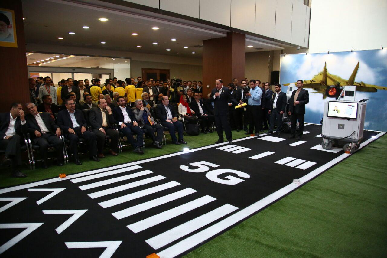 گردهمایی فرصت های  اقتصادی نسل 5 و نخستین آزمایش شبکه کامل 5G در کشور توسط ایرانسل با حضور مهندس آذری جهرمی