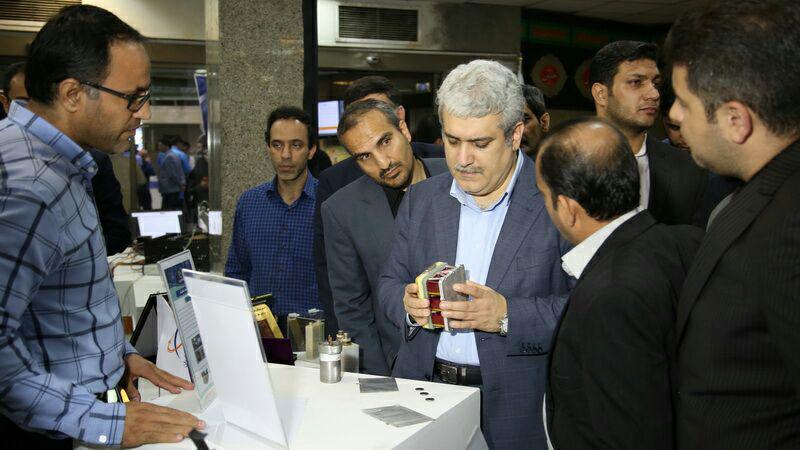 مراسم افتتاح نمایشگاه دستاوردهای پژوهشگاه فضایی با حضور معاون علمی و فناوری رییس جمهوری