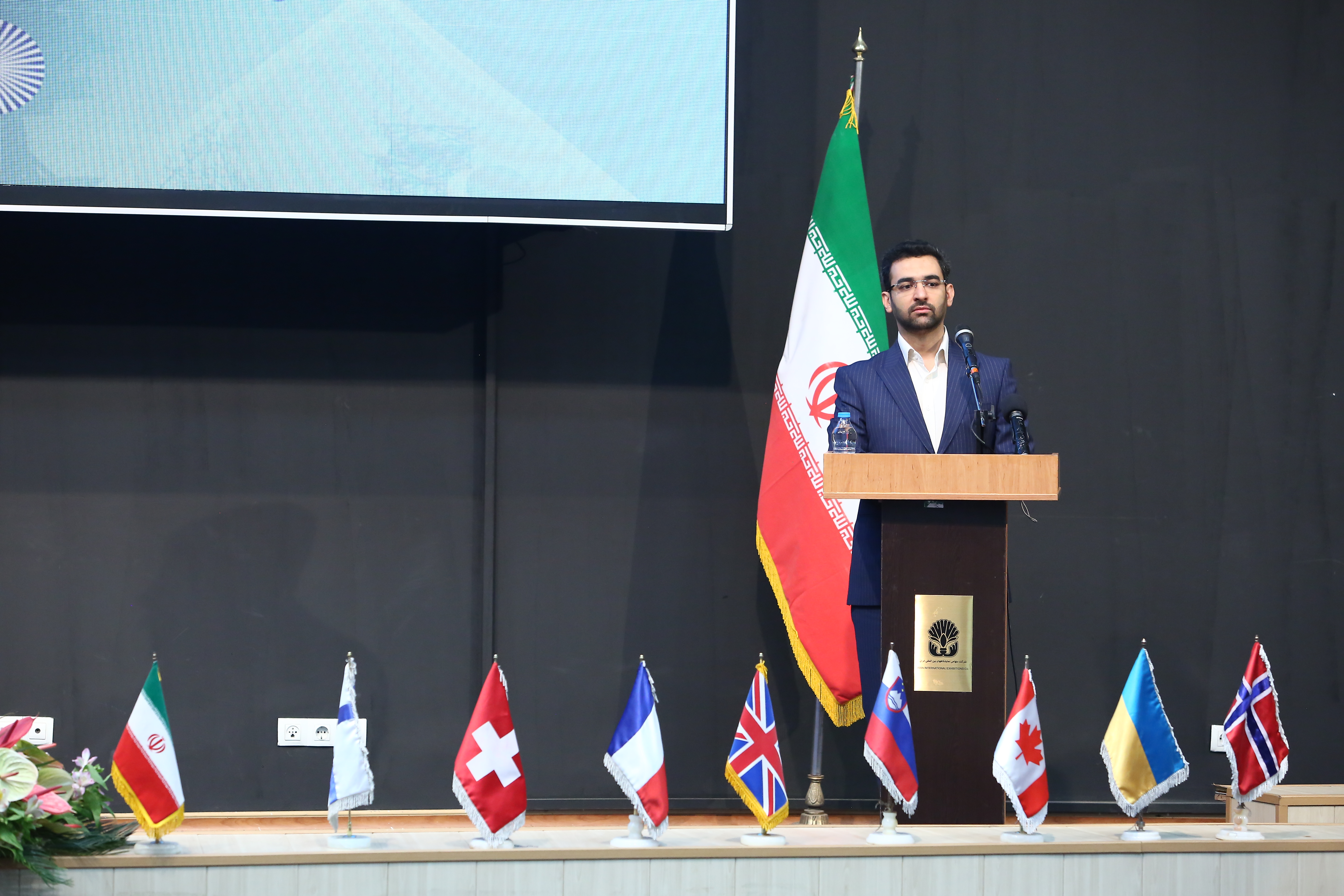 افتتاح نمایشگاه ایران تلکام 2017 و بازدید وزیر ارتباطات و فناوری اطلاعات