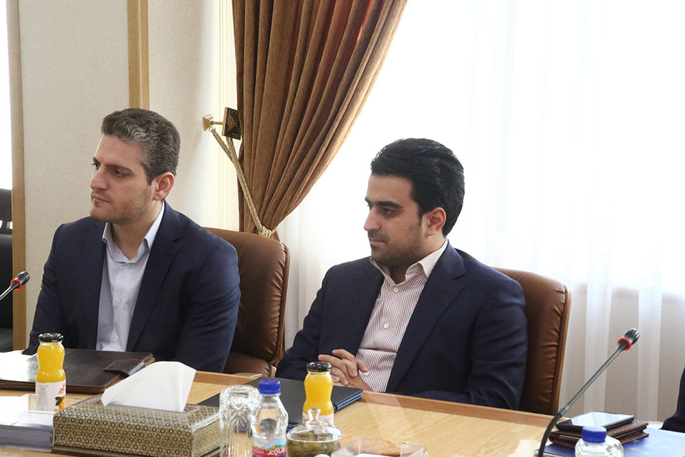 آذری جهرمی در دیدار با دستیاران جوان وزارت ارتباطات و فناوری اطلاعات  3
