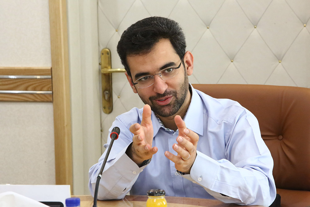 آذری جهرمی در دیدار با دستیاران جوان وزارت ارتباطات و فناوری اطلاعات  5
