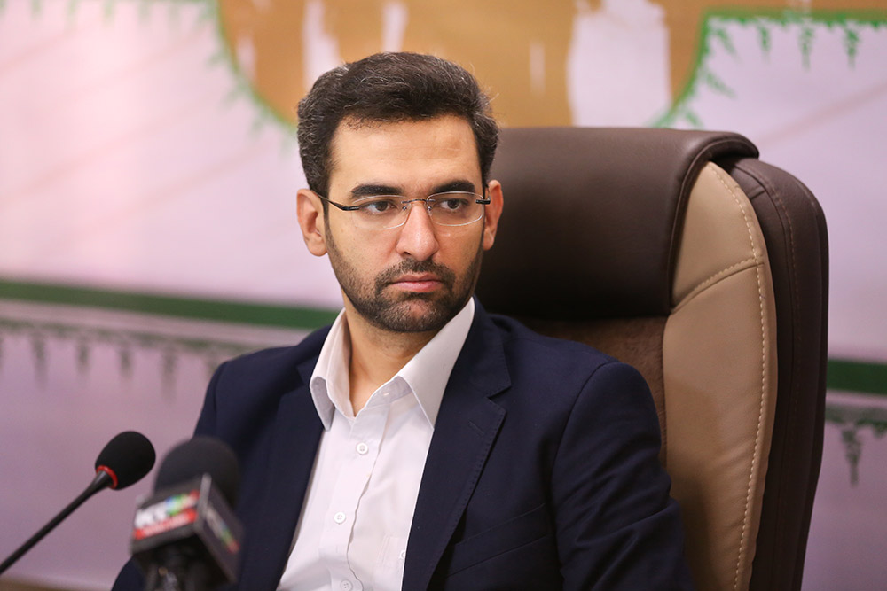آیین تجلیل از خادمان اربعین حسینی در حوزه ارتباطات  6