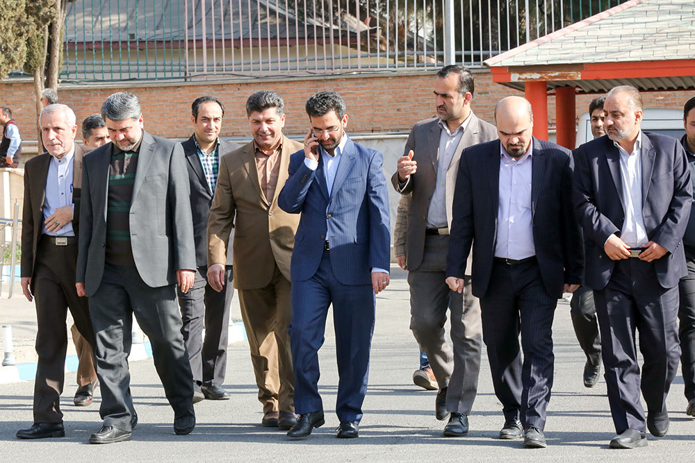 تقدیر وزیر ارتباطات و فناوری اطلاعات از پرستاران 11