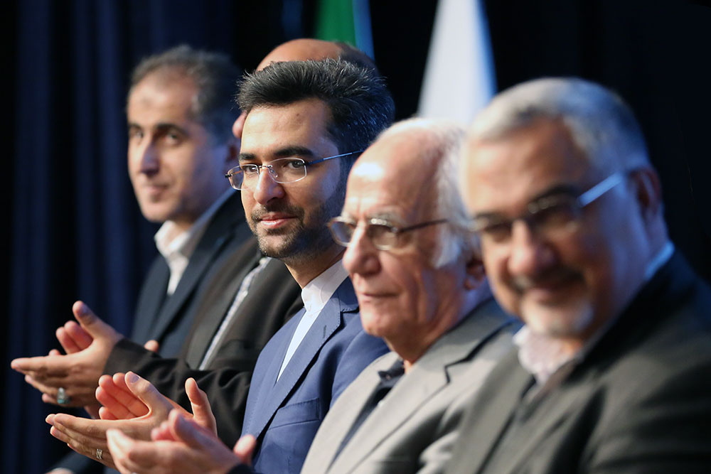 مراسم سالروز فناوری فضایی با حضور وزیر ارتباطات  11