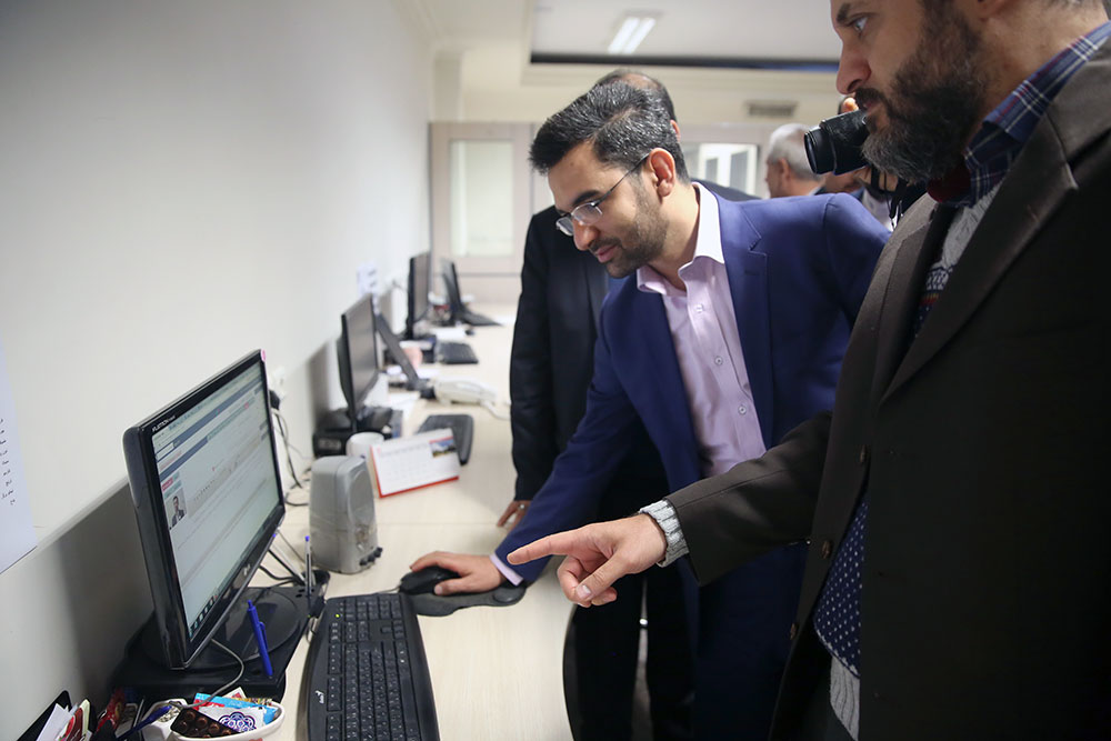 بازدید وزیر ارتباطات از خبرگزاری ایسنا  14