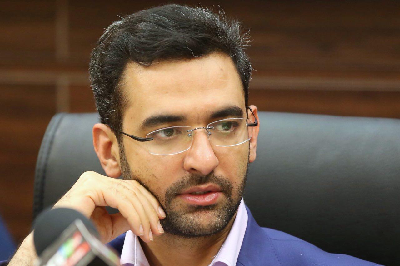 نشست وزیر ارتباطات و فناوری اطلاعات با شرکت ها، استارتاپ ها و فعالین حوزه ICT استان یزد