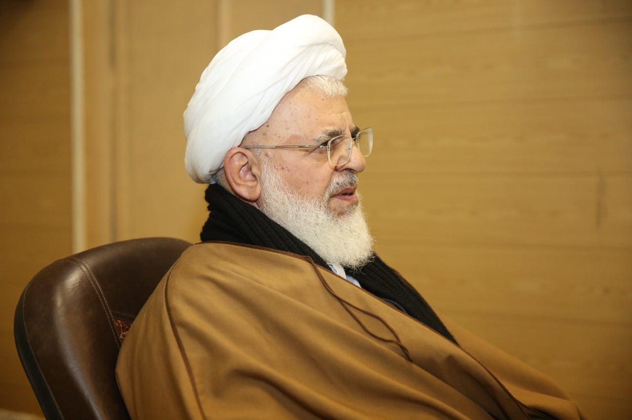 دیدار وزیر ارتباطات و فناوری اطلاعات با امام جمعه و نماینده ولی فقیه استان یزد