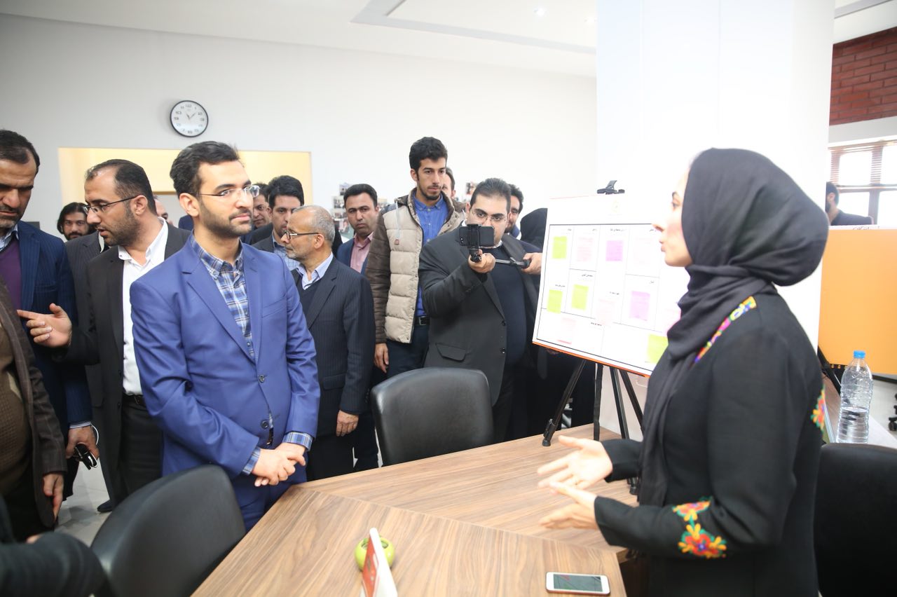 افتتاح مرکز تماس شرکت آسیاتک و بازدید از پروژه پارسی جو و شتابدهنده پیشگامان استان یزد