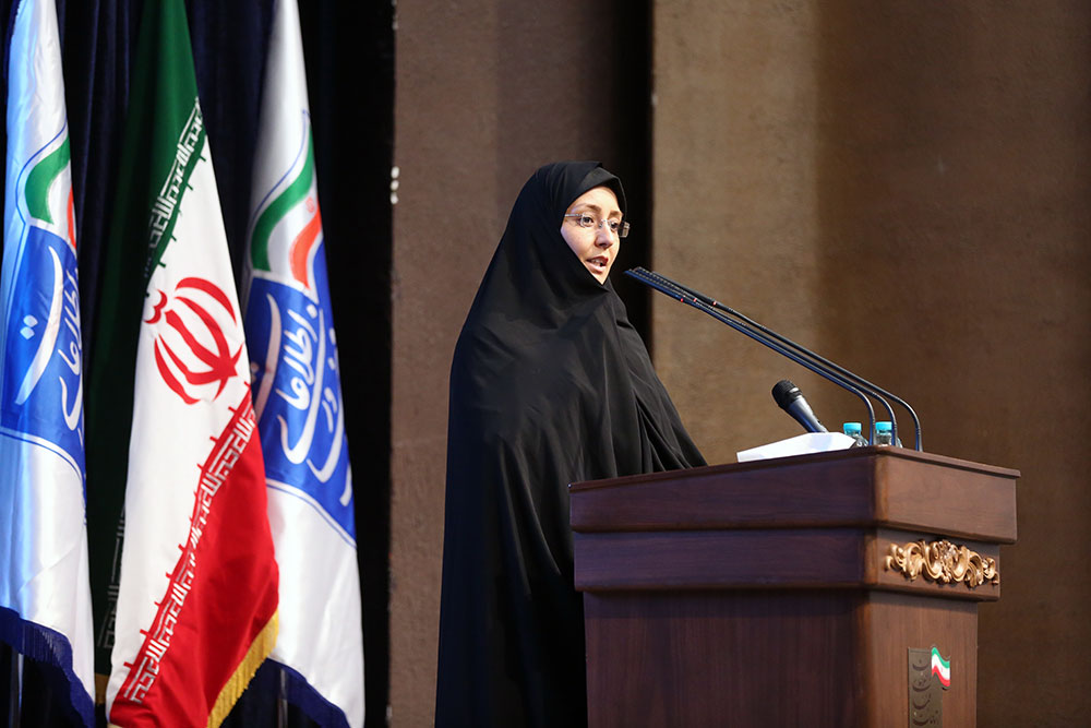 سمینار تخصصی نقش ارتباطات و فناوری اطلاعات در توان افزایی زنان  8