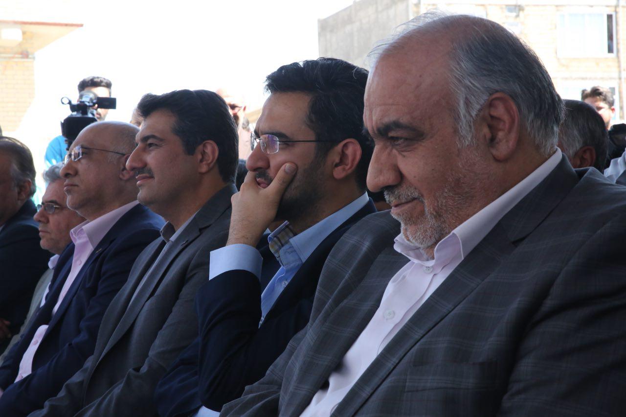افتتاح طرح های ارتباطی استان کرمانشاه با حضو وزیر ارتباطات در قصرشیرین