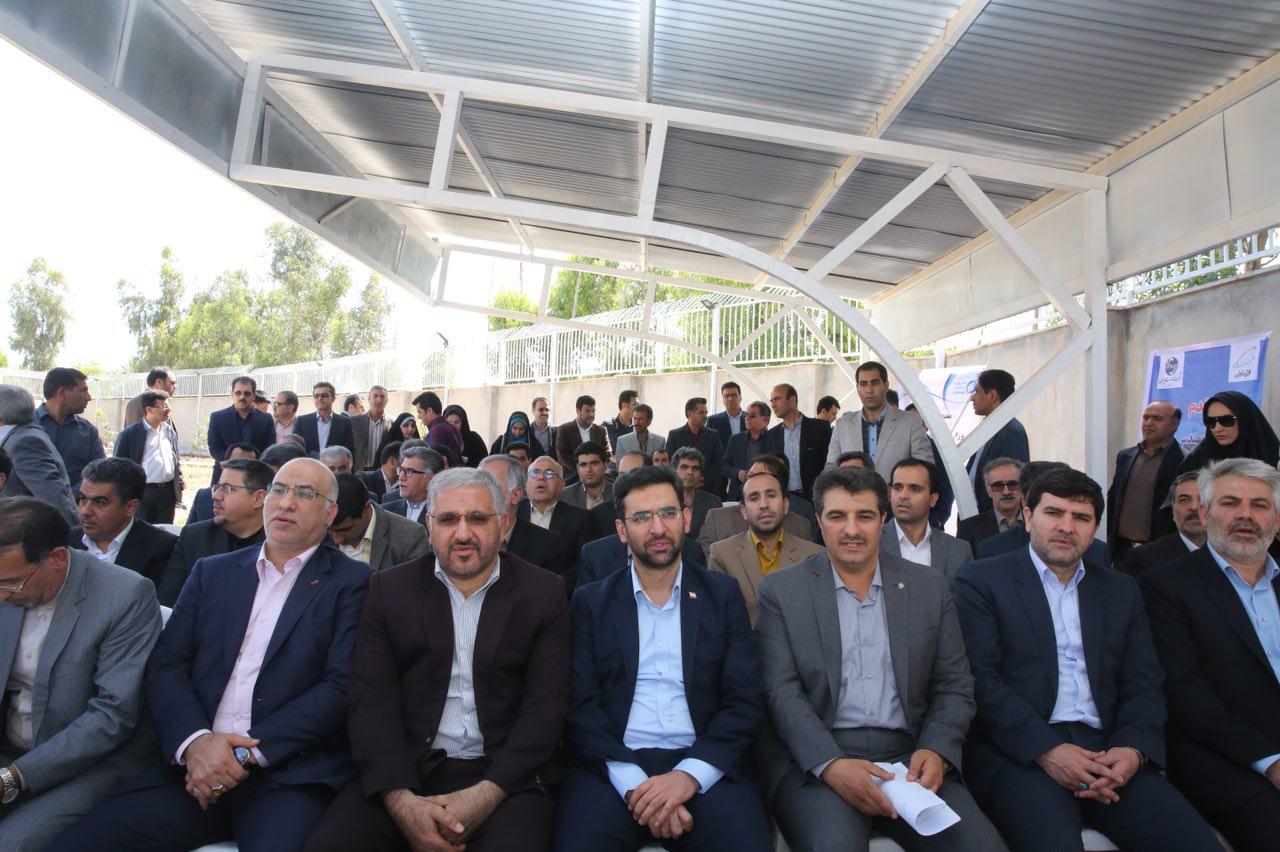 افتتاح طرح های ارتباطی استان کرمانشاه با حضو وزیر ارتباطات در قصرشیرین