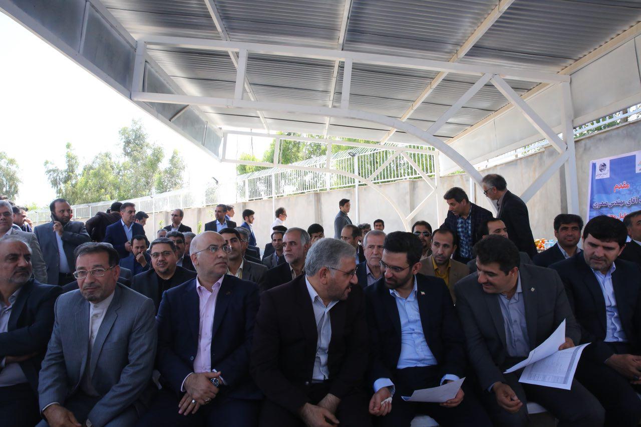افتتاح طرح های ارتباطی استان کرمانشاه با حضو وزیر ارتباطات در قصرشیرین