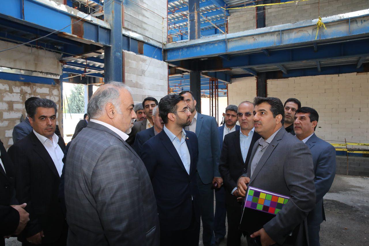 افتتاح طرح های ارتباطی استان کرمانشاه با حضو وزیر ارتباطات در قصرشیرین