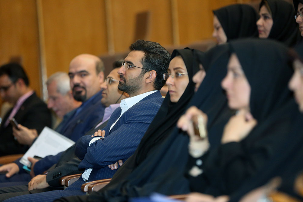 حضور وزیر ارتباطات در مراسم روز جهانی دختران در ارتباطات و فناوری اطلاعات  2