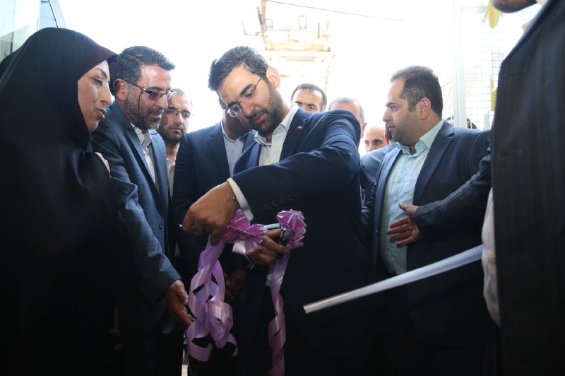 آیین افتتاح شبکه فیبر نوری و زیر ساخت دسترسی ارتباطات ثابت پرسرعت منطقه آزاد انزلی با حضور وزیر ارتباطات و فناوری اطلاعات