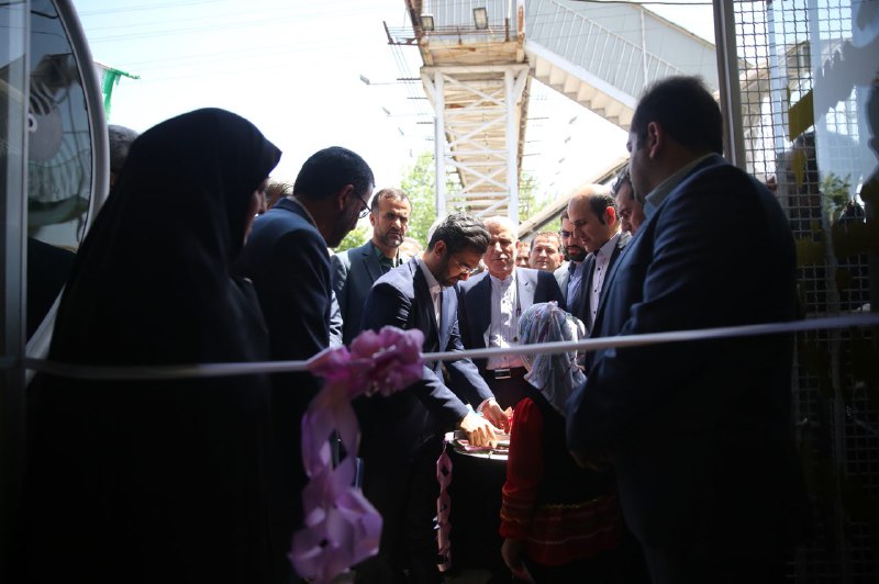آیین افتتاح شبکه فیبر نوری و زیر ساخت دسترسی ارتباطات ثابت پرسرعت منطقه آزاد انزلی با حضور وزیر ارتباطات و فناوری اطلاعات