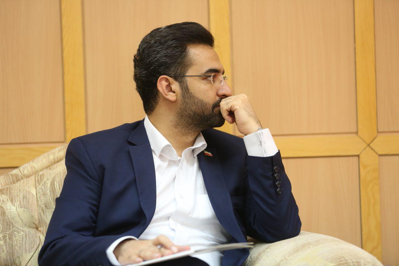 نشست وزیر ارتباطات و فناوری اطلاعات با مجمع نمایندگان استان گیلان 4