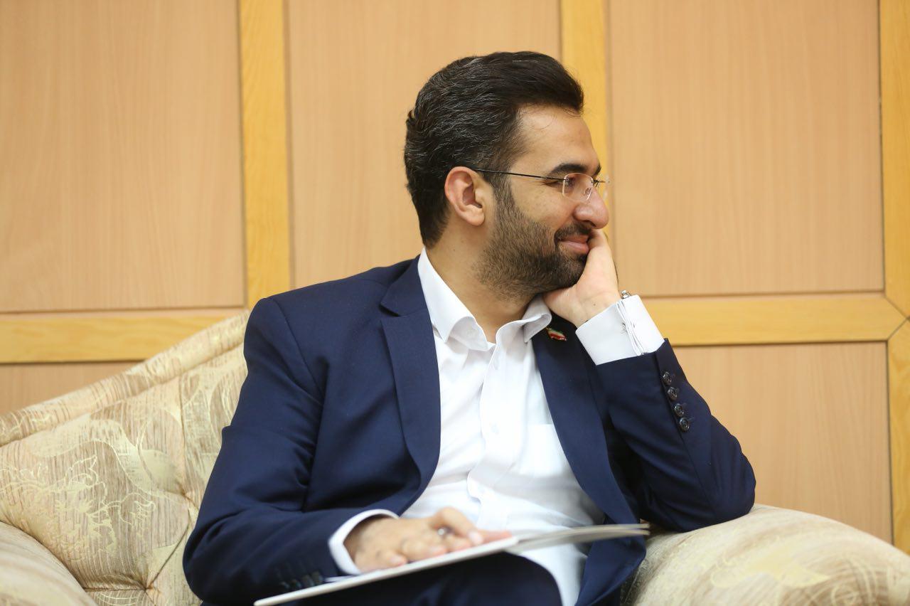 نشست وزیر ارتباطات و فناوری اطلاعات با مجمع نمایندگان استان گیلان 8