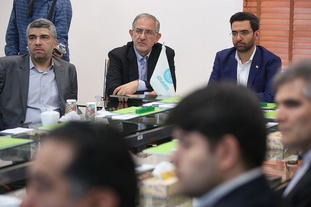بازدید وزیر ارتباطات و فناوری اطلاعات از پارک علم و فناوری دانشگاه تهران