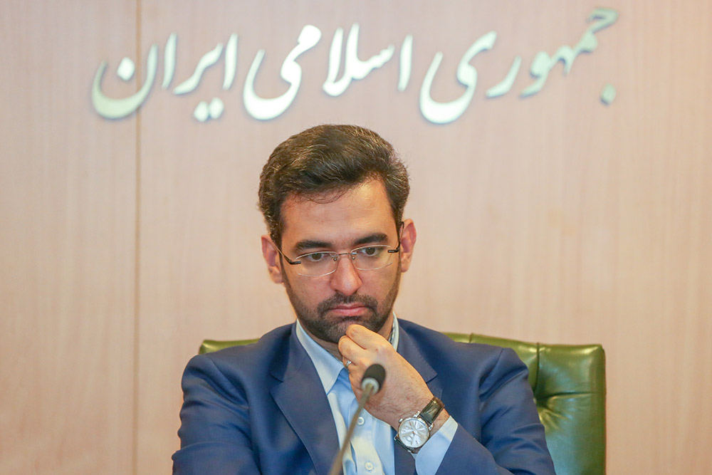 بازدید وزیر ارتباطات و فناوری اطلاعات از کتابخانه ملی