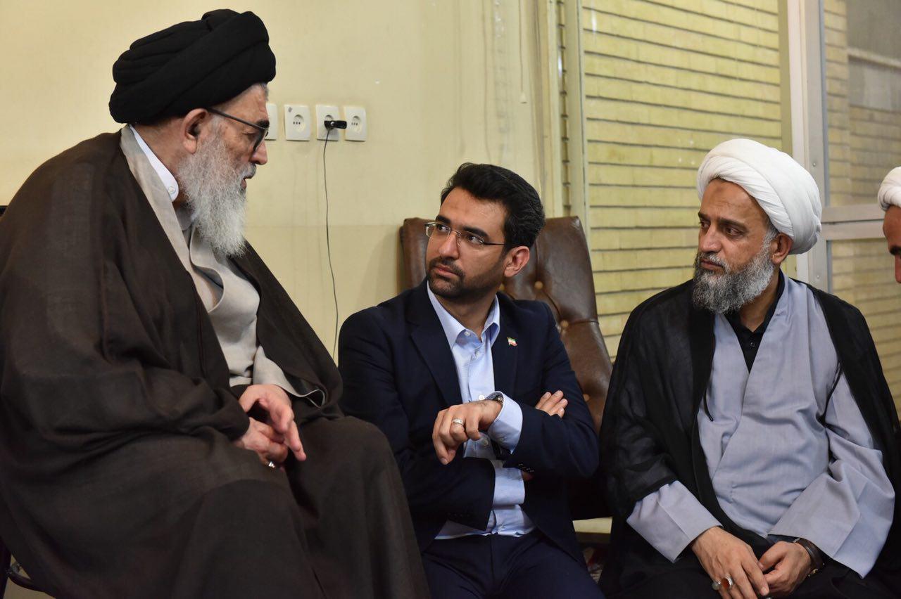 روز اول سفر وزیر ارتباطات و فناوری اطلاعات به استان فارس