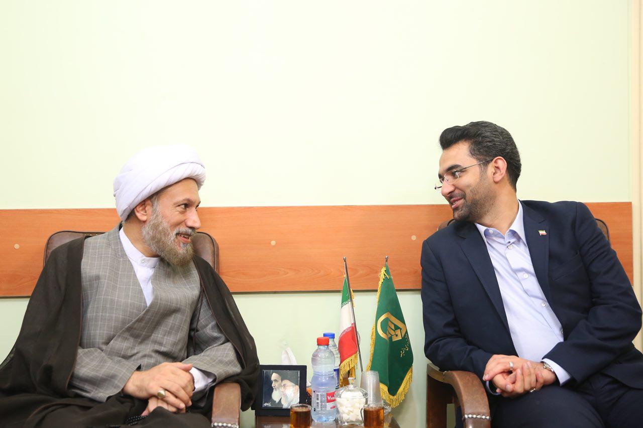 روز اول سفر وزیر ارتباطات و فناوری اطلاعات به استان فارس