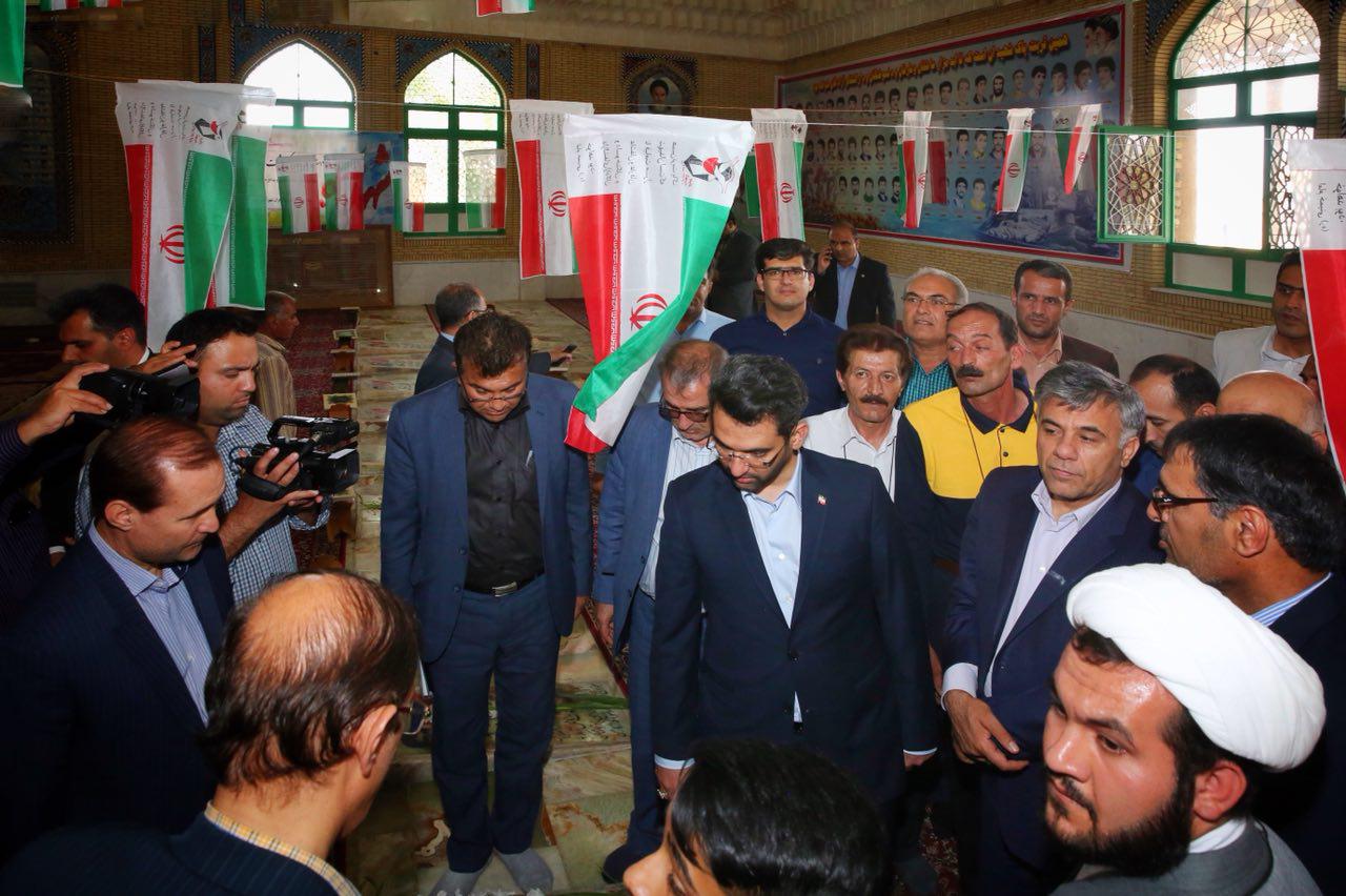 روز اول سفر وزیر ارتباطات و فناوری اطلاعات به استان فارس