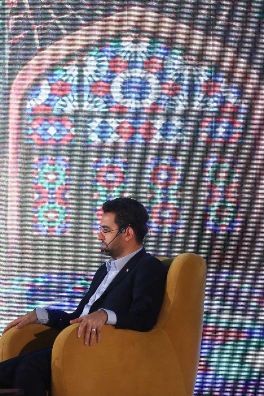 روز اول سفر وزیر ارتباطات و فناوری اطلاعات به استان فارس